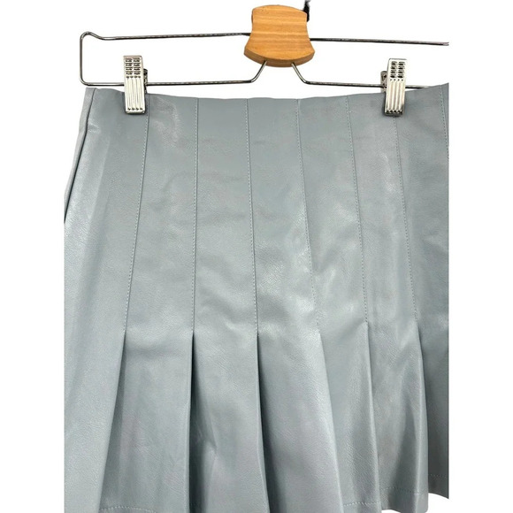 Aureum Sky Blue Vegan Leather Pleated Skirt‎ Size Small - Picture 3 of 11